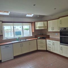 Full Kitchen and Utility