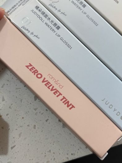 Korean lips new