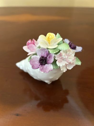 Vintage Royal Doulton bone china floral bouquet in a shell