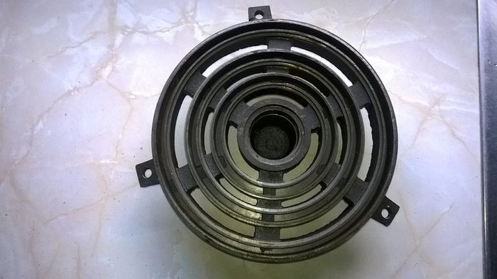 9 Inch Deep Well Don Oil (Wick) Burner Base