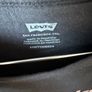 Levi's women ladies t-shirt, mint condition Image 2