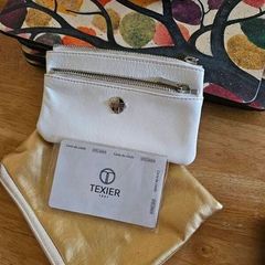 Textier White Patent Leather Coin Purse