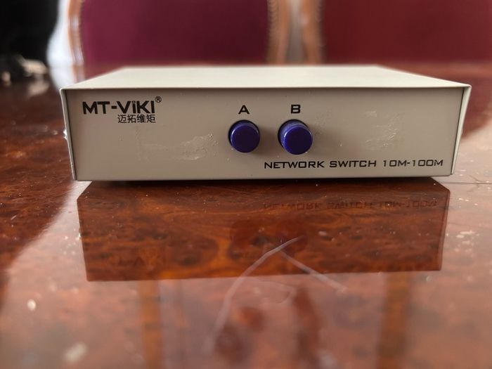 A B selector for ethernet/network (2/2)