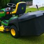 John Deere Ride On Lawnmower Image 3