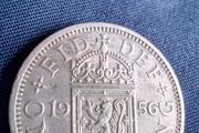 English and Scottish Shillings.