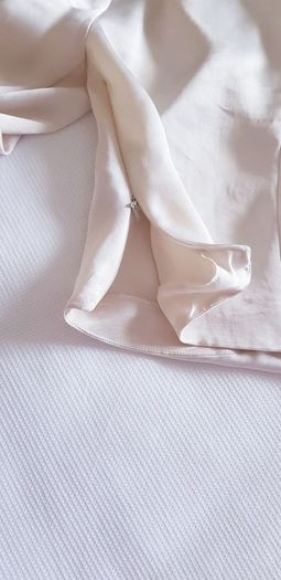 Zara Long Sleeve Cream Top - Small