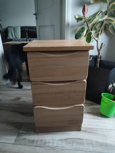 bedside locker free to take away
