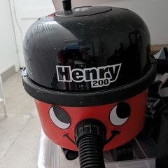 Henry vacuum cleaner