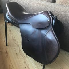 Berney Bros 18" saddle
