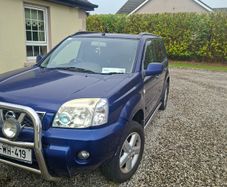 Nissan xtrail 05 2.2 tdi