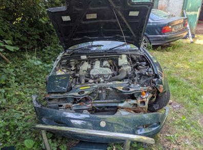 Mazda MX5 breaking