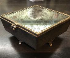 Vintage style jewellery box, brand NEW