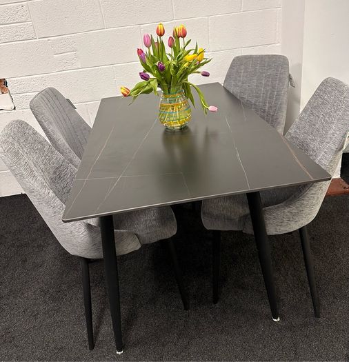 Dining table with chairs on special offer !