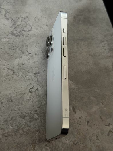 iPhone 13 Pro 256gb - White - Unlocked