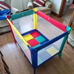 compact travel cot