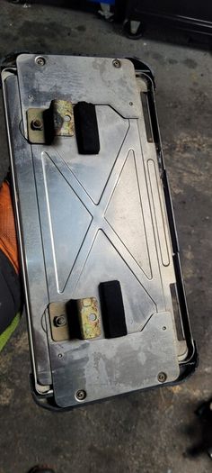 mitsubishi number plate holder
