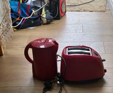 Red electronics