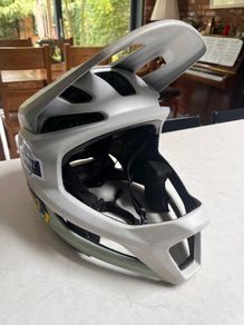 Specialized Gambit helmet