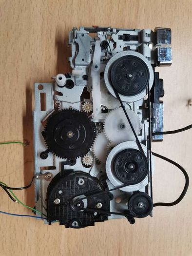AIWA HS-T210A Walkman Cassette Player