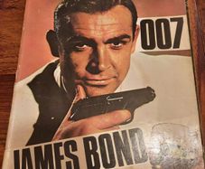 James Bond 007 In Focus 1964 Large Colour 64 Page Paper Back Book In Very Good Condition