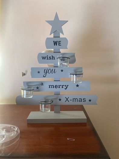 Xmas tree shape tea light holder
