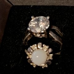2 sterling silver rings