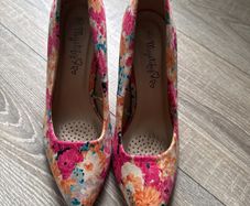 ladies shoes