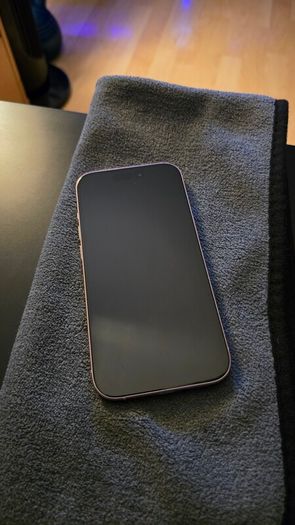 iPhone 15