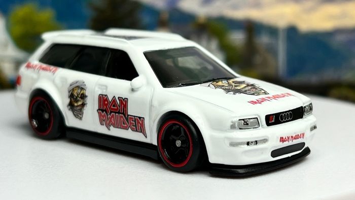 Iron Maiden 1/64 Hot Wheels Custom Audi RS2