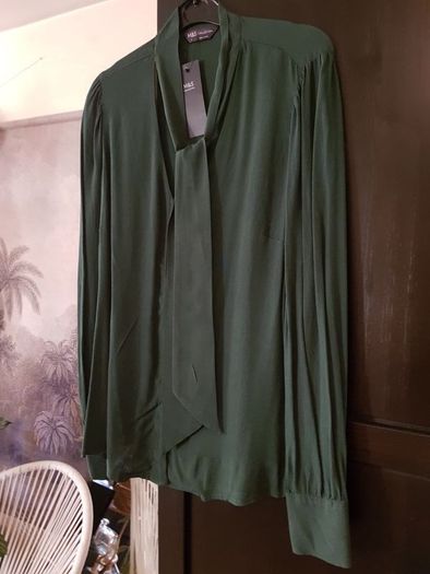 M&S green shirt, blouse, tie neck, size 8, NEW