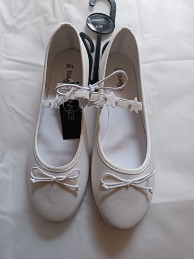Occasional / Communion sandal - UK4/EU36 - New