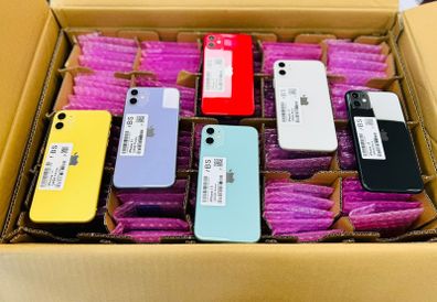 iPhone 11 unlocked