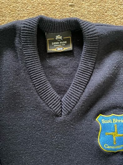 Cannistown school jumper and tie