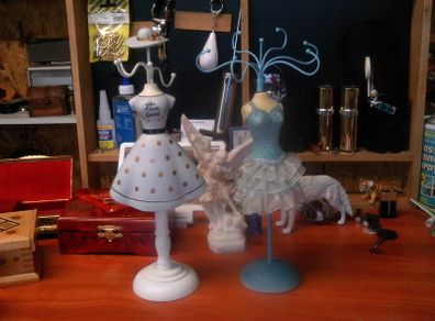 Jewellery stand