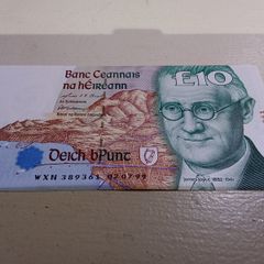 Irish 10 pound banknote