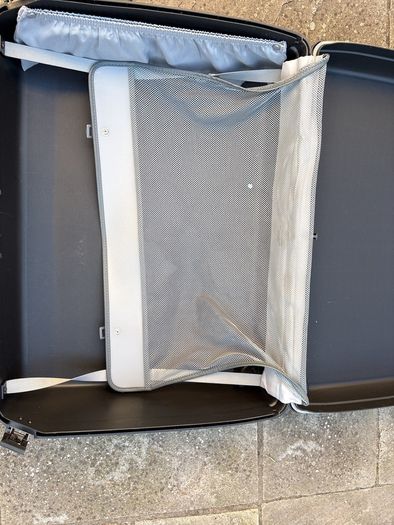 samsonite suitcase