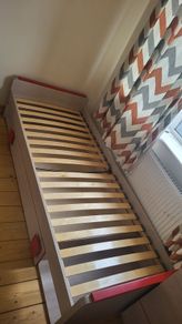 single bed