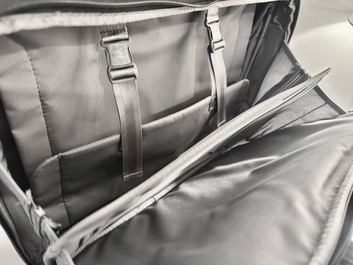 Briggs & Riley KR350X-4 18" 2 Wheel Briefcase Bag