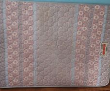 Double bed mattress Free to take away.
