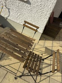 Garden table and chairs set.