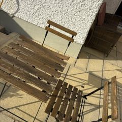 Garden table and chairs set.