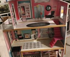doll house