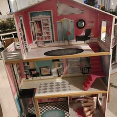 doll house