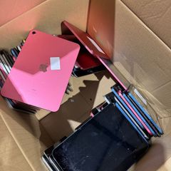 iPads for repair x 70