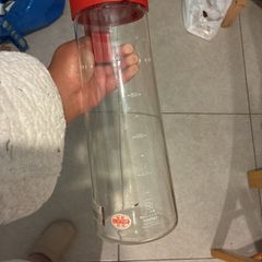 1 Litre glass jug with plastic handle and lid