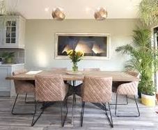 Rivera maison falcon crest dinning table