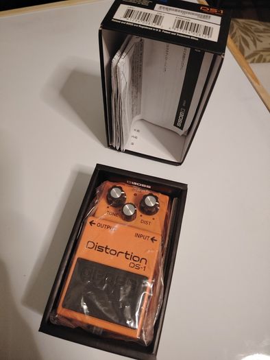 Boss DS-1 Distortion Guitar Pedal