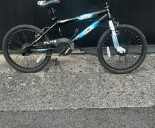Kids bike