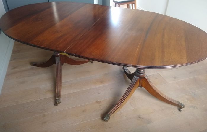 Antique Mahogony Dining Table Beautiful Grain
