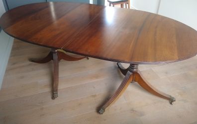 Antique Mahogony Dining Table Beautiful Grain